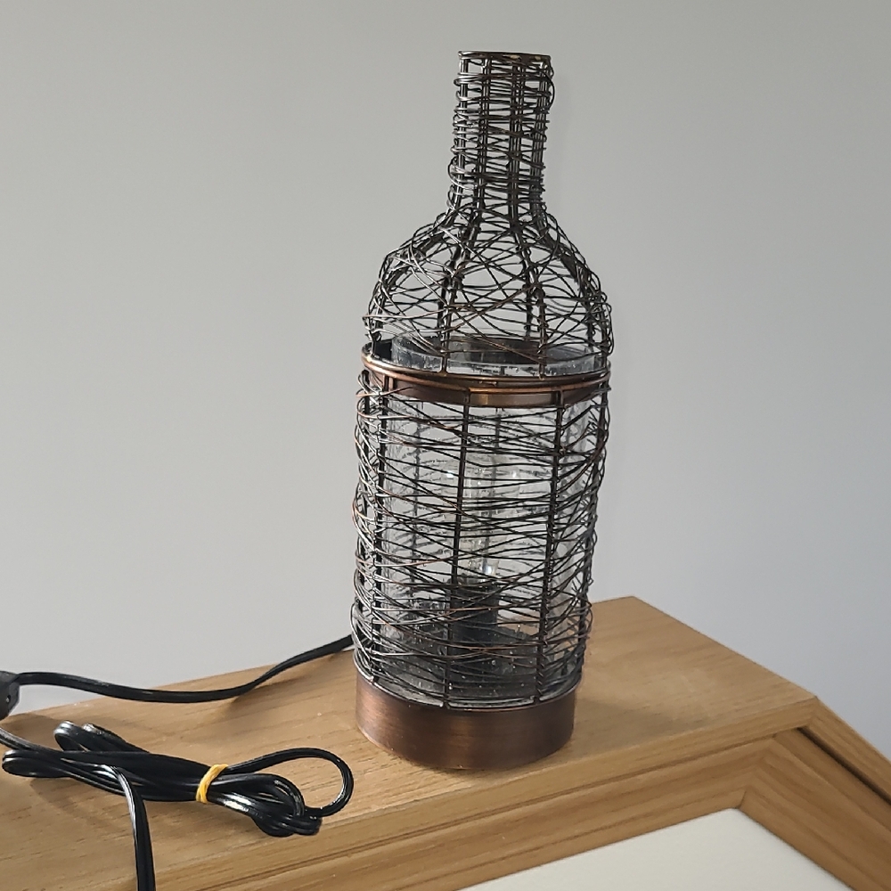 Scentsy Vino Wire Wrapped Wax Warmer